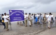 डहाणू, चिखले  समुद्रकिनारी कोसगार्डकडून आंतरराष्ट्रीय कोस्टल क्लीनअप ड्राइव