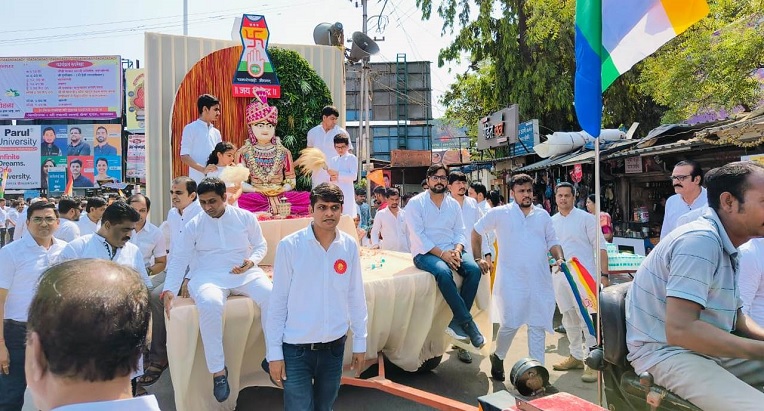 पालघर जिल्ह्यात महावीर जयंतीनिमित्त भव्य शोभायात्रा  