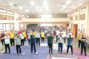जिल्ह्यात विविध ठिकाणी आंतरराष्ट्रीय योग दिन उत्साहात साजरा