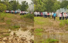 स्मशानभूमी आणि रस्त्याची वारंवार मागणी करून देखील प्रशासनाचं दुर्लक्ष