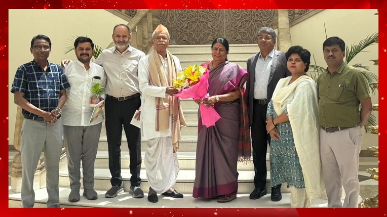 पद्मश्री जनार्दन बोथे यांचा महाराष्ट्र सदनात सत्कार